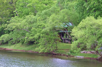 135 Lower River Drive