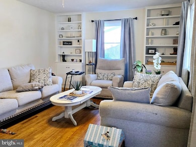 474 Miller Dr, Strasburg, VA 22657 - photo 5