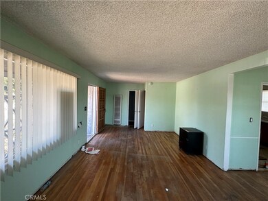 640 W Nord St, Compton, CA 90222 - photo 4