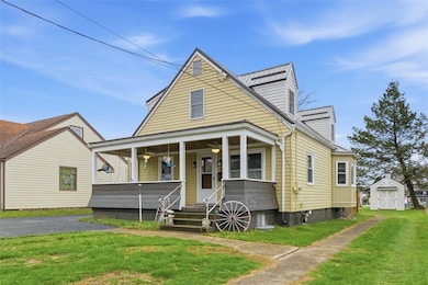 709 Jefferson Ave, Natrona Heights, PA 15065 - photo 2