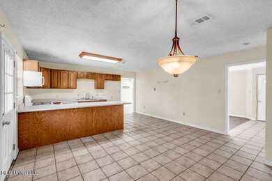 6335 Kimbrough Blvd, Biloxi, MS 39532 - photo 7