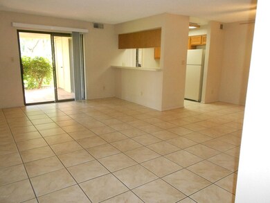 Great Room Open To kitchen And Patio!