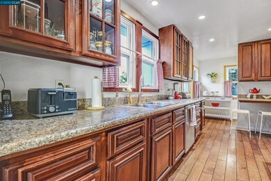 2327 Ward St, Berkeley, CA 94705 - photo 7