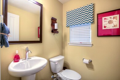 4916 52nd Avenue Ct W unit 2059, University Place, WA 98467 - photo 3