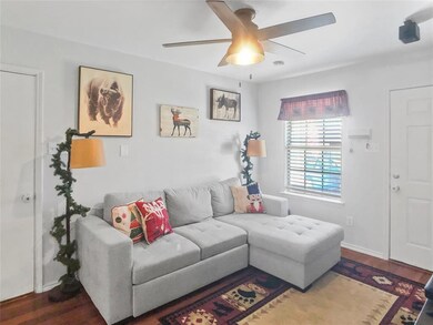 927 Bourland Dr, Fort Worth, TX 76108 - photo 4