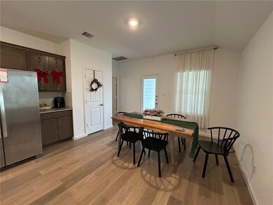 822 Coffee Mill Ln, College Station, TX 77845 - photo 5