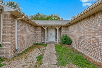 7938 Woodsman Trail, Houston, TX 77040 - photo 7