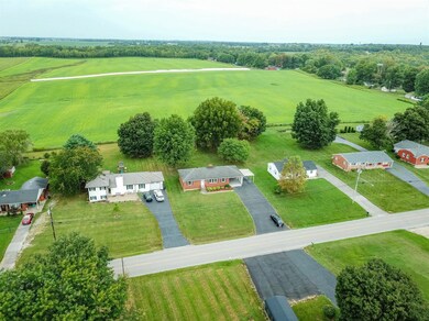 326 Pleasant Hill Dr, Harrodsburg, KY 40330 - photo 2