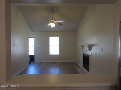 162 Brenda Dr, Jacksonville, NC 28546 - photo 2