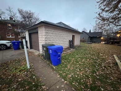 303 Doty St, Kaukauna, WI 54130 - photo 4