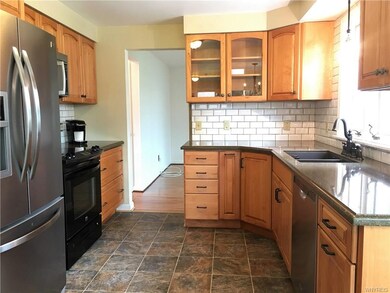 Totally remodeled kitchen with top of the line cab
