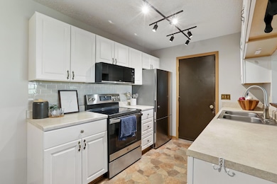 111 96th Ln NE, Minneapolis, MN 55434 - photo 7