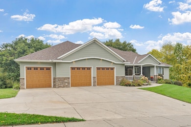 1372 Featherstone Rd, Hastings, MN 55033 - photo 3