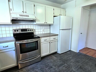 563 Heritage Village unit F, Southbury, CT 06488 - photo 4