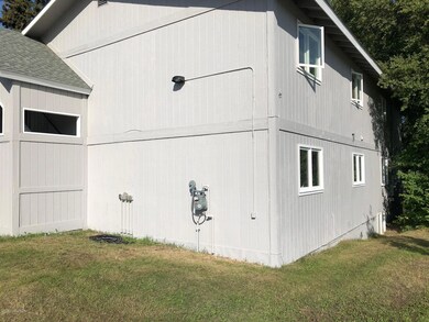 1701 Roosevelt Dr, Anchorage, AK 99517 - photo 4
