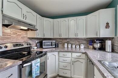 1210 S 258th St, Des Moines, WA 98198 - photo 7