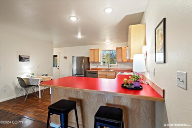 Spacious and Comfortable Kitchen