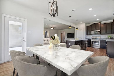 937 Laurel Oaks Dr, Waggaman, LA 70094 - photo 2