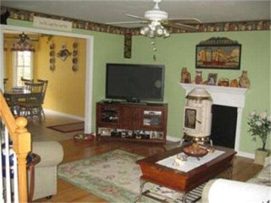 78 H Foote Rd, Charlton, MA 01507 - photo 5