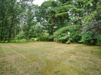 77 Colonial Rd, Medfield, MA 02052 - photo 4