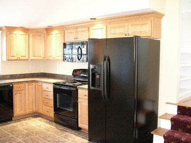 1 Harvard Place unit 1, Somerville, MA 02143 - photo 4