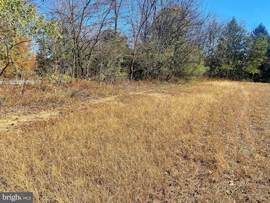 4038 Allemaengel Rd, New Tripoli, PA 18066 - photo 3