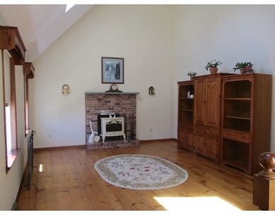 4 Ellsworth Rd, Peabody, MA 01960 - photo 4