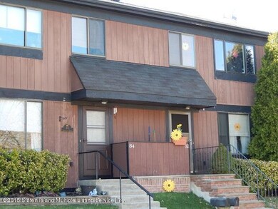 82 Arrowood Ct unit 594, Staten Island, NY 10309 - photo 2