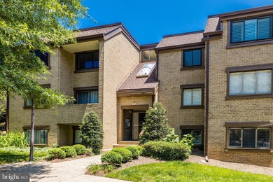 1631 Parkcrest Cir unit 8B/101, Reston, VA 20190 - photo 2