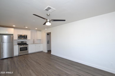1202 E Kaler Dr unit 3, Phoenix, AZ 85020 - photo 4