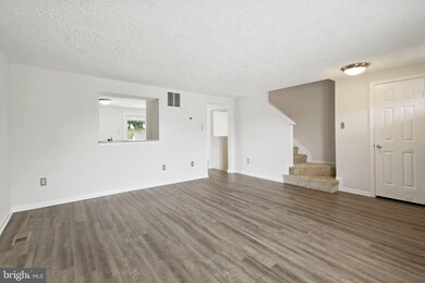 64 Triple Crown Ct, Windsor Mill, MD 21244 - photo 7