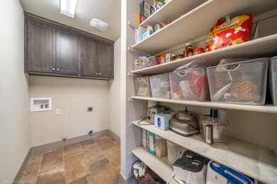 Interior-15