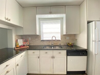 6095 N Sabal Palm Blvd unit 112, Tamarac, FL 33319 - photo 4