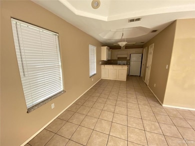 4119 W La Guardia Ln unit 4, Edinburg, TX 78539 - photo 3
