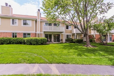 265 Appletree Ct unit 1, Buffalo Grove, IL 60089 - photo 2