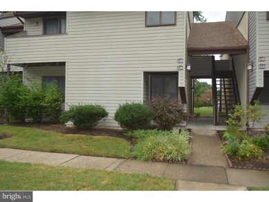 23A E Daisy Ln unit A, Mount Laurel, NJ 08054 - photo 2