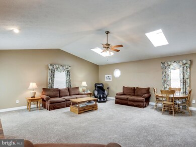 14741 Independent Ln, Manassas, VA 20112 - photo 5