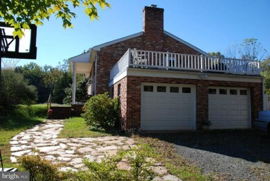 5680 Honilea Dr, Broad Run, VA 20137 - photo 3