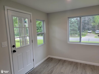 12040 Benson Rd, Mount Morris, MI 48458 - photo 2