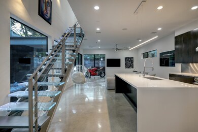 2014 Park St, Houston, TX 77019 - photo 6