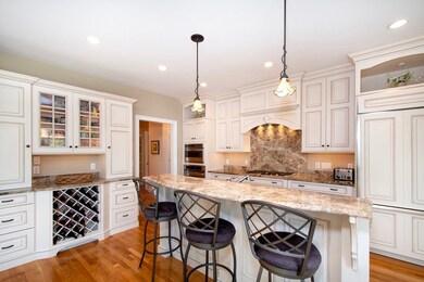 7 Tillinghast Dr, Hingham, MA 02043 - photo 5