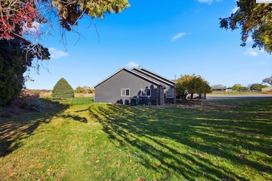 5010 Kennedy Rd, West Richland, WA 99353 - photo 6