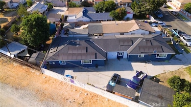 14121 Mcclure Ave, Paramount, CA 90723 - photo 2