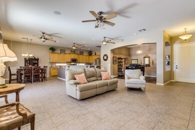 FRONT ENTRY / FAMILY ROOM / KITCHEN