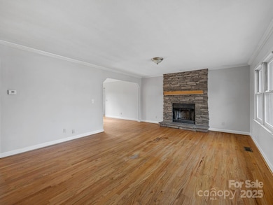 1020 Blanton St, Columbus, NC 28722 - photo 5