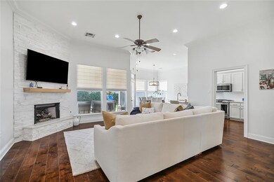 2425 Cours Carson St, Mandeville, LA 70448 - photo 4