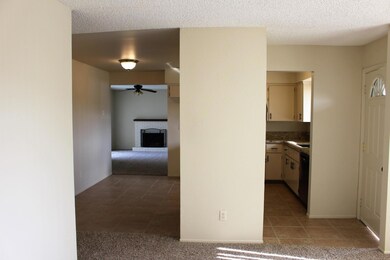 unlisted-address, Fresno, CA 93727 - photo 4