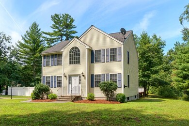 27 Simpson Mill Rd, Pelham, NH 03076 - photo 3