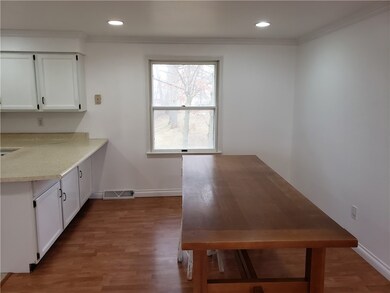 17156 N State Highway 32, Shumway, IL 62461 - photo 7