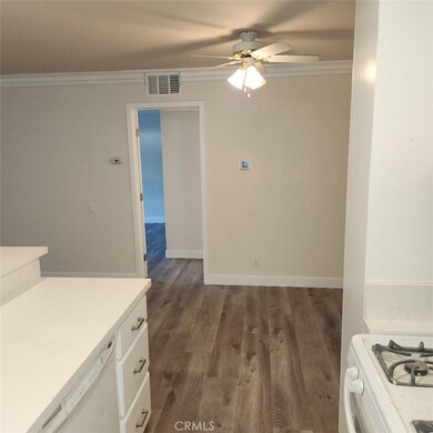 2811 S Fairview St unit B, Santa Ana, CA 92704 - photo 7